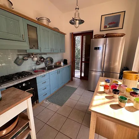 La Casa Di Lilly Сasa de vacaciones *