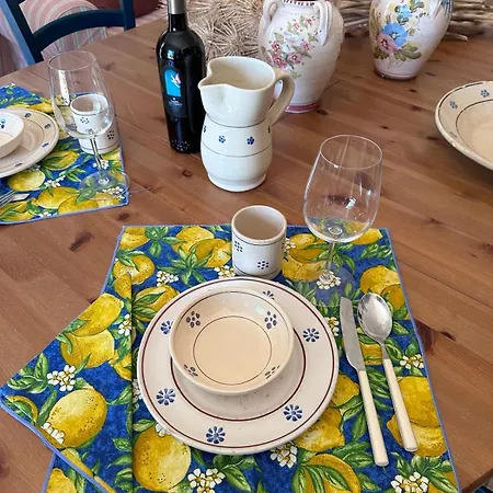 La Casa Di Lilly Nyaraló